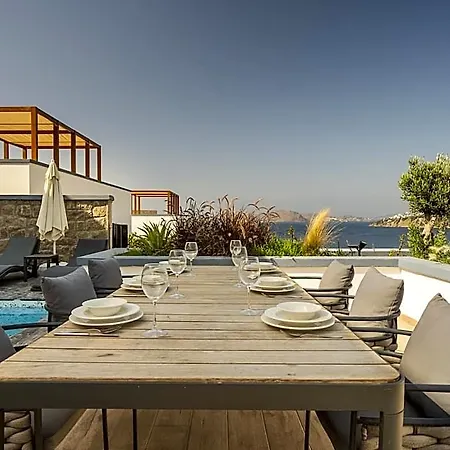 Rams And Bodroombnb Hotel Yalikavak